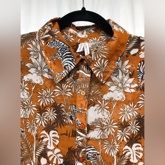 Live 4 Truth Long Shirt Dress Medium Womens Sheer Button Zebra Palm Trees NWT - Picture 3 of 16